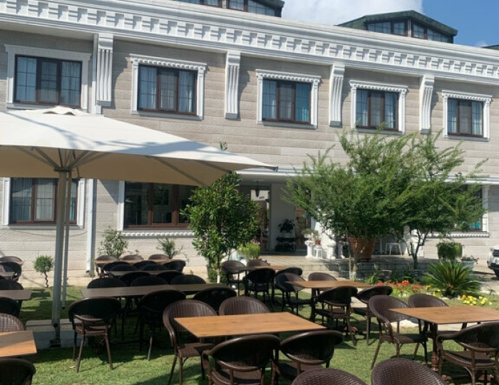 Рестораны и бары - Гостиница Lucette Guest House / Люсетт Пицунда