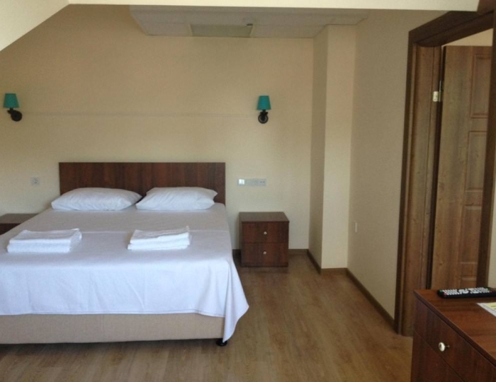 Семейный + - Гостиница Lucette Guest House / Люсетт Пицунда